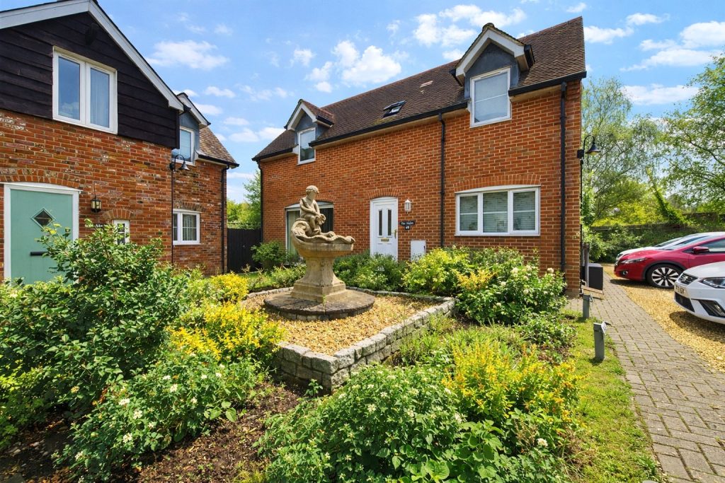 Salisbury Road, Burton, Christchurch, Dorset, BH23 7JJ