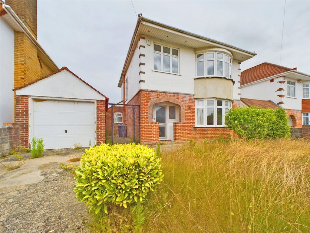 Petersfield Road, Bournemouth, Dorset, BH7 6QL