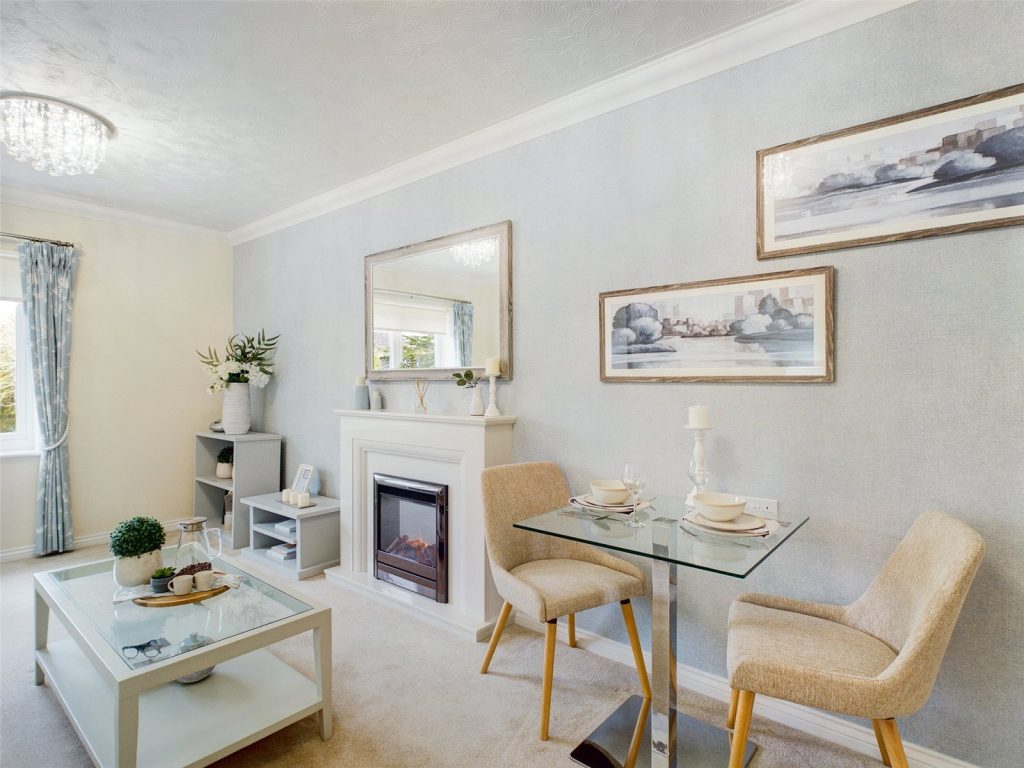 Rothesay Lodge, 2-10 Stuart Road, Highcliffe, Christchurch, BH23 5JS