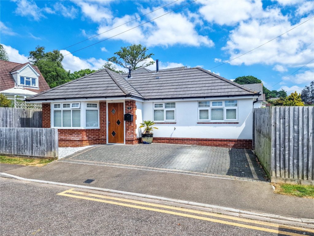 Seaton Road, Highcliffe, Christchurch, BH23 5HW