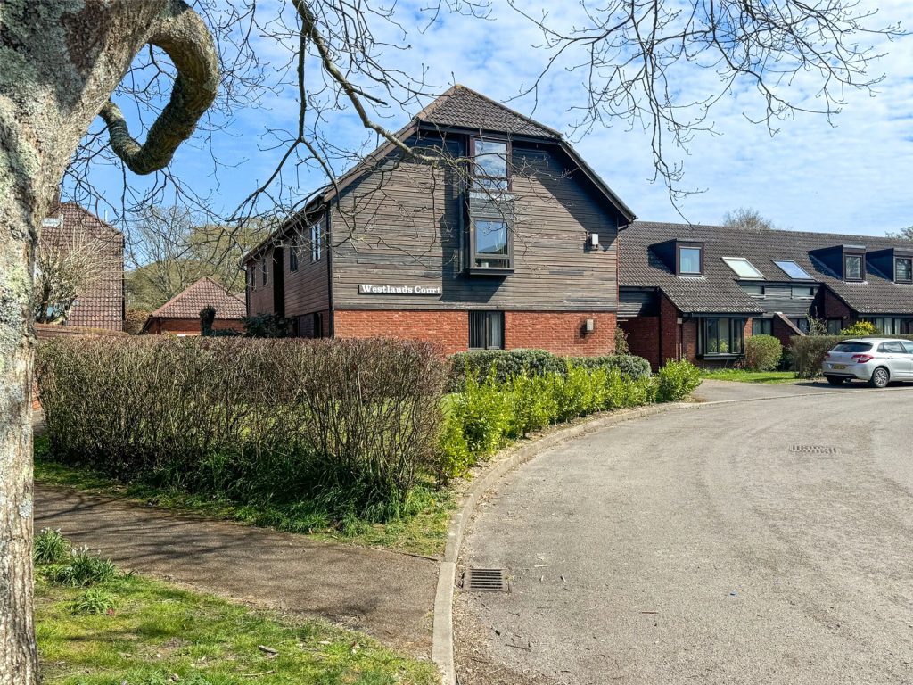 Westlands, Bransgore, Christchurch, Dorset, BH23 8BY