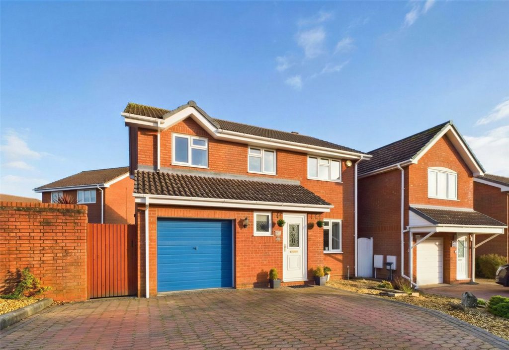 Springvale Avenue, Bournemouth, BH7 7EW