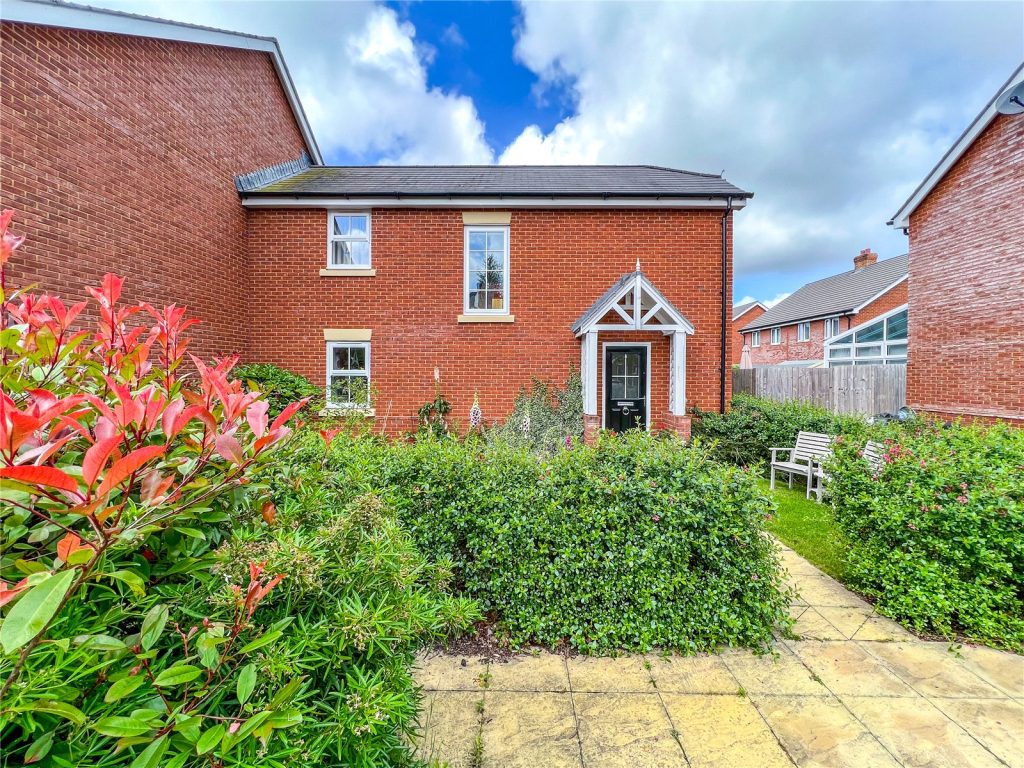 Marryat Way, Bransgore, Christchurch, Dorset, BH23 8FG