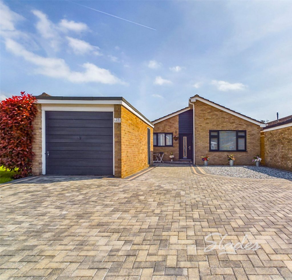 Treeside, Highcliffe, Dorset, BH23 4PF