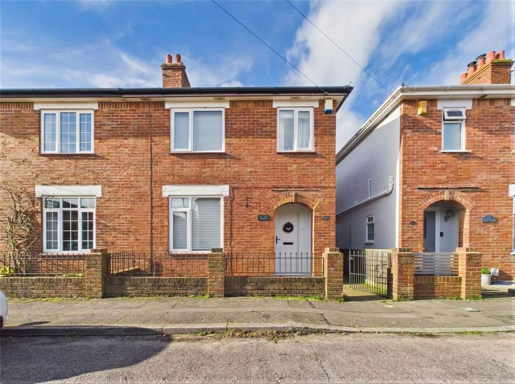 Wicklea Road, Wick, Bournemouth, Dorset, BH6 4LP