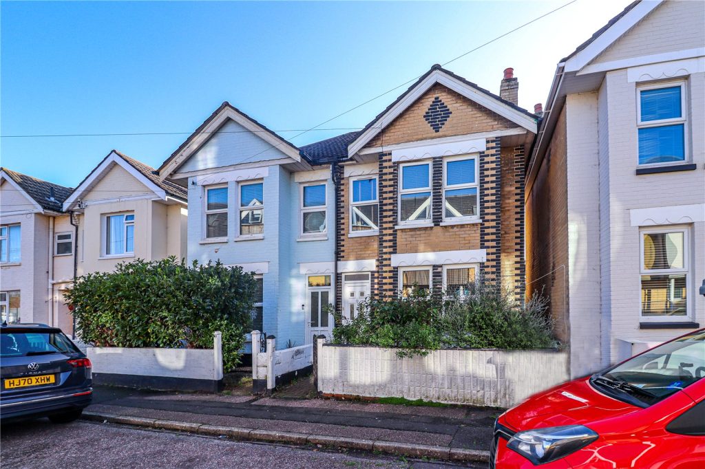 Stourvale Road, Bournemouth, BH6 5JD