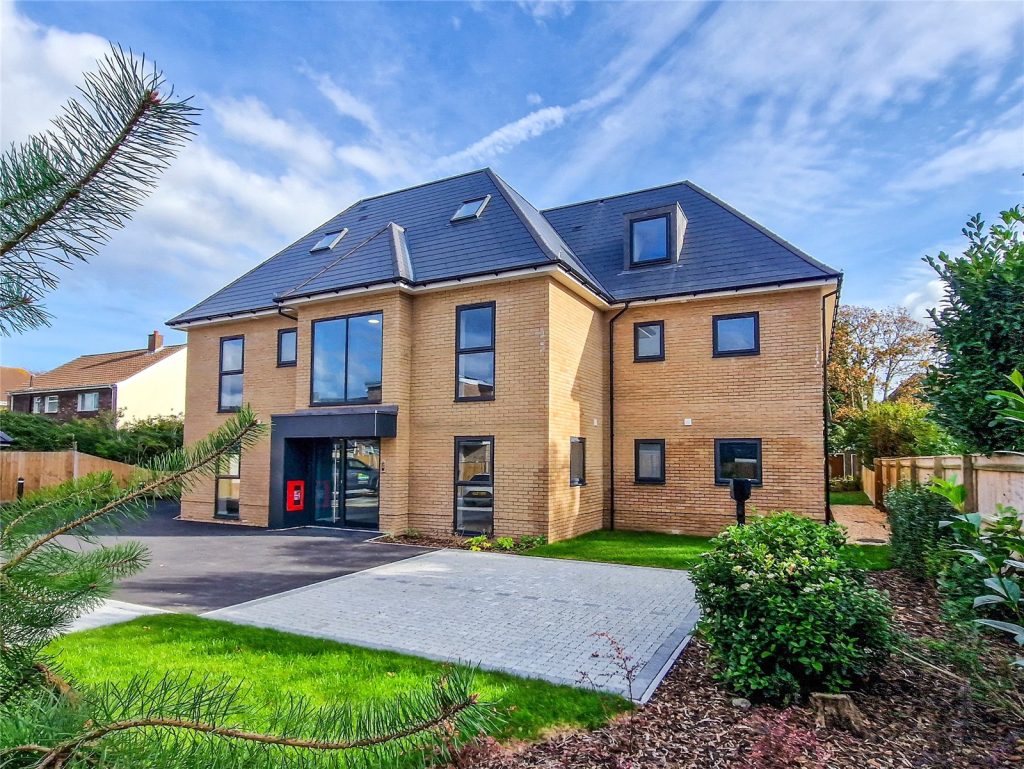Wortley Road, Highcliffe, Christchurch, Dorset, BH23 5DR