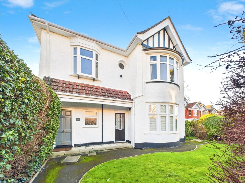 Southern Road, Bournemouth, BH6 3SR