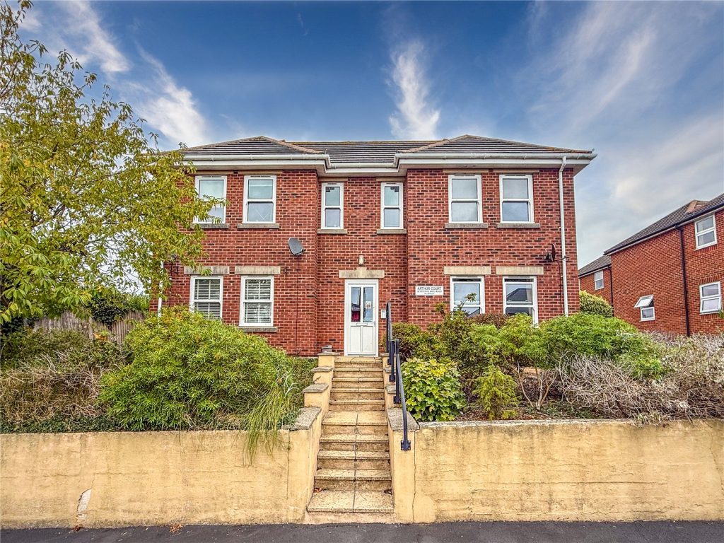 Fitzmaurice Road, Christchurch, Dorset, BH23 2DY