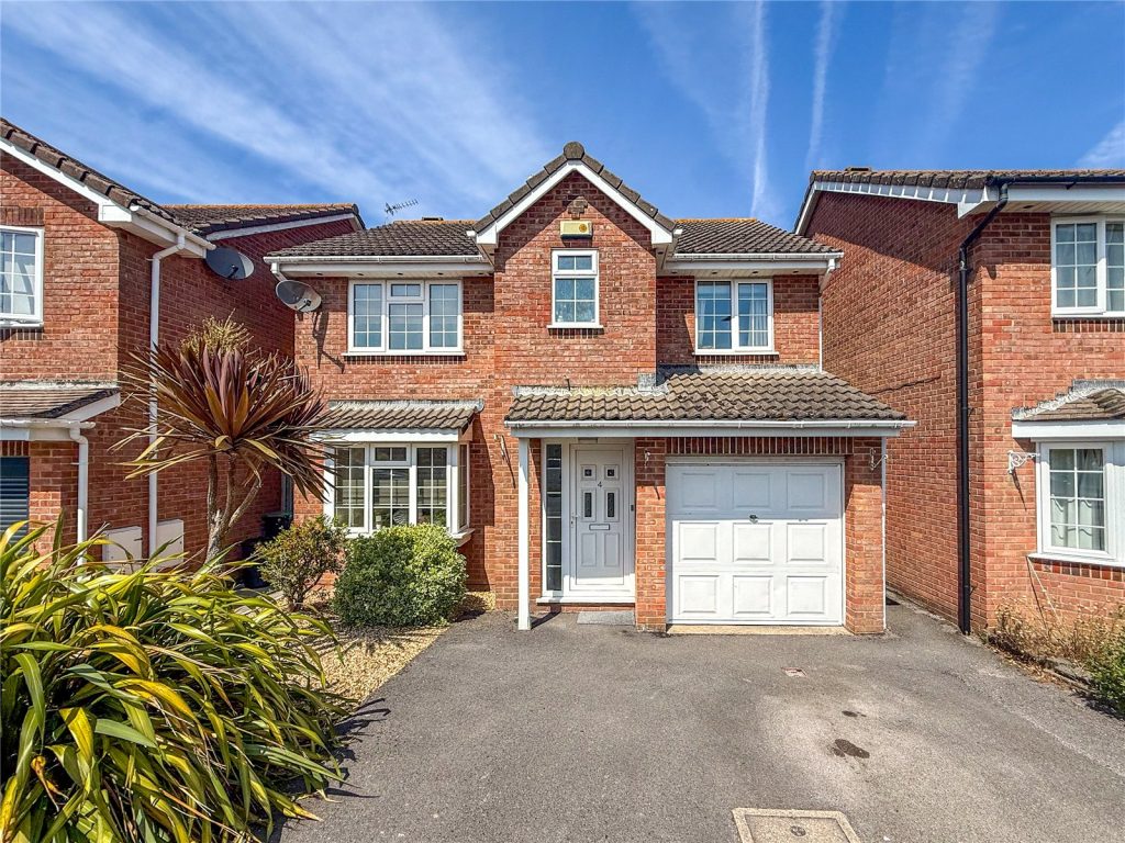 Valiant Way, Christchurch, Dorset, BH23 4TW