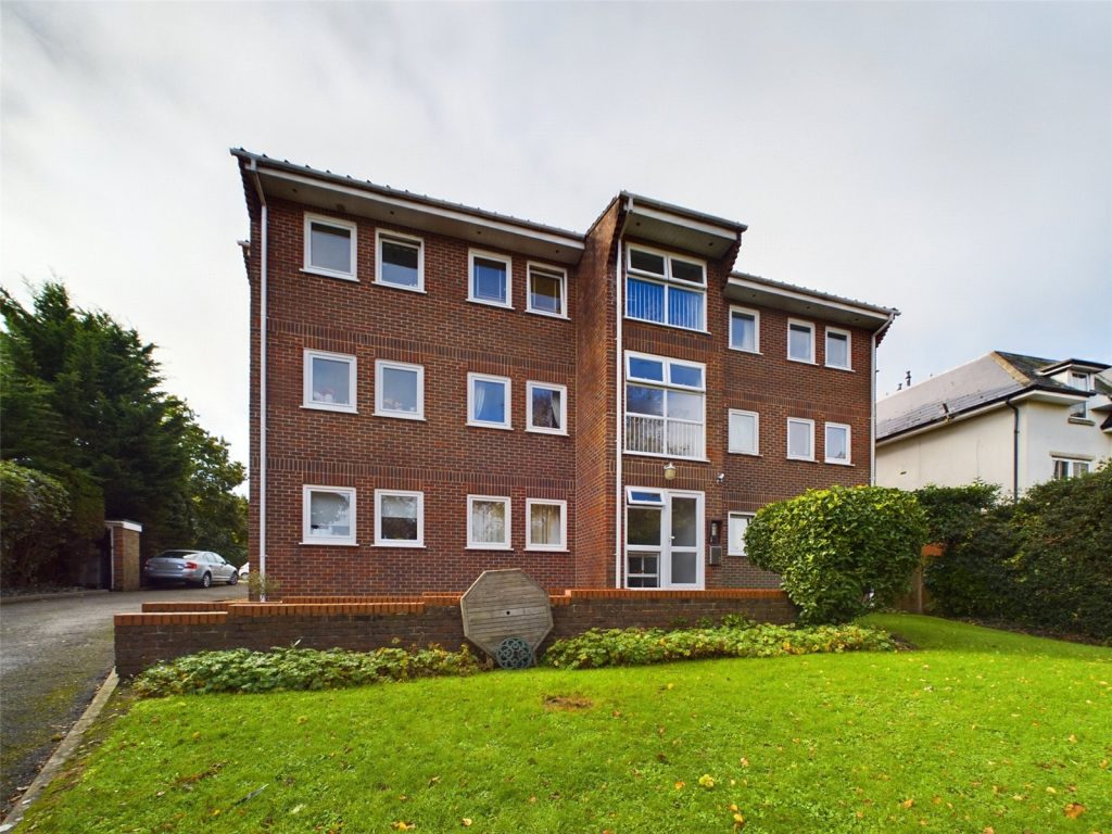 Southbourne Road, Bournemouth, BH6 3QH