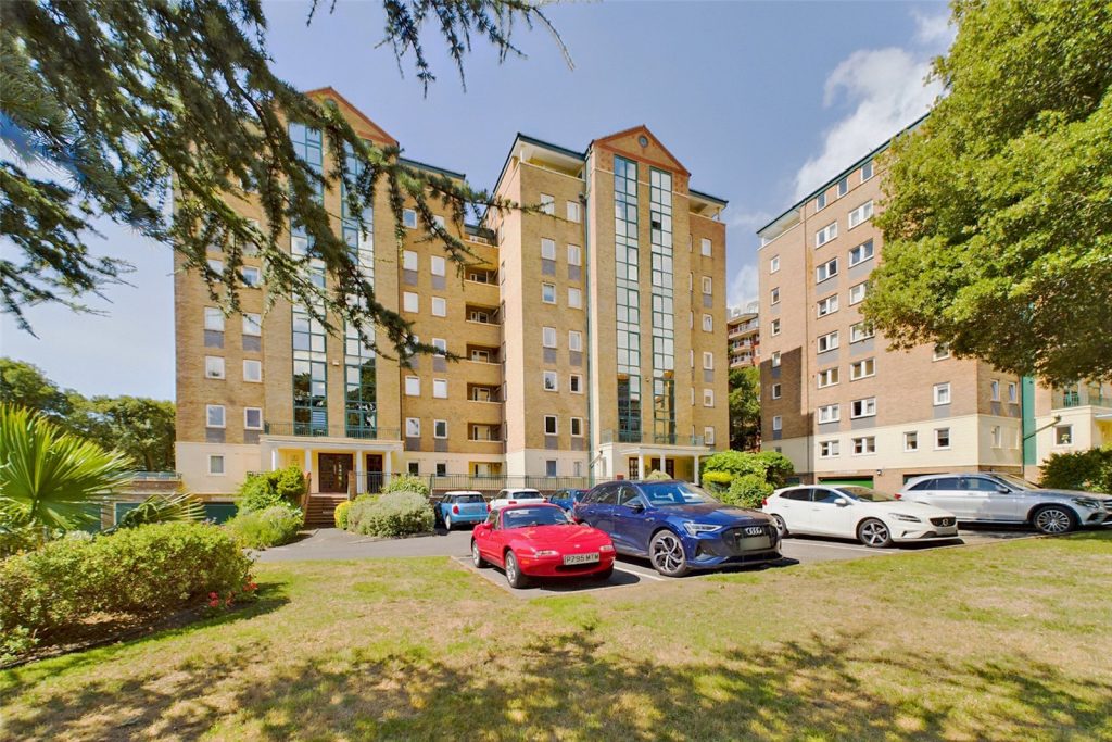 Manor Road, East Cliff, Bournemouth, BH1 3BZ