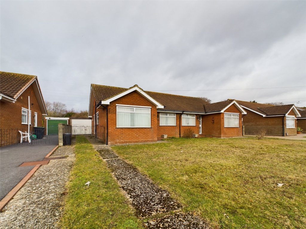 Havelock Way, Highcliffe, Dorset, BH23 4PA