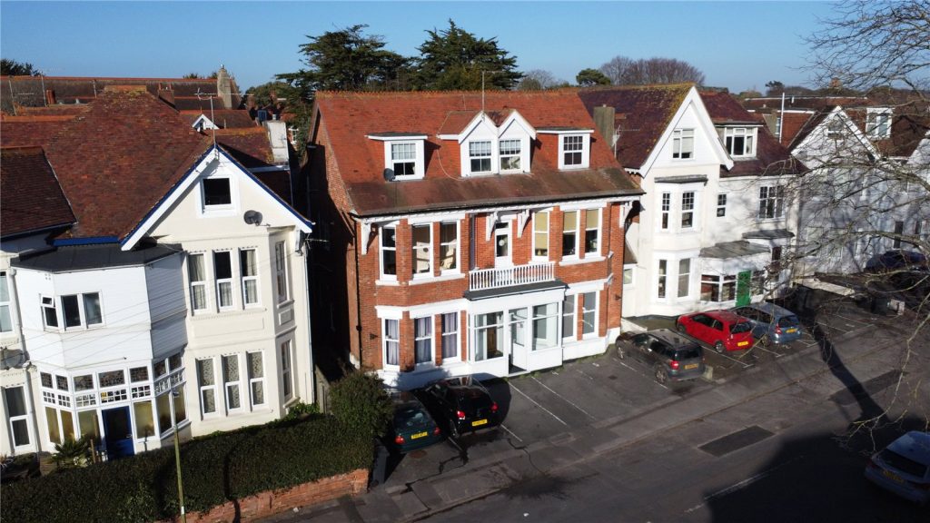 Morwenna Court, 26 Glen Road, Bournemouth, BH5 1NJ