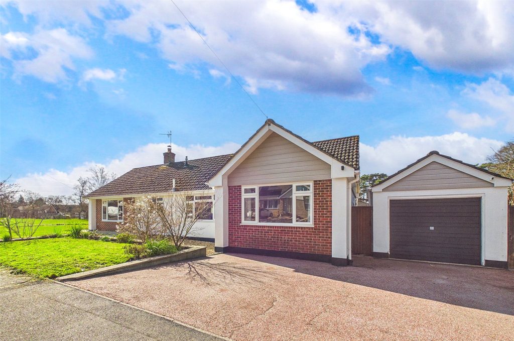 Bransgore Gardens, Bransgore, Christchurch, Dorset, BH23 8JD