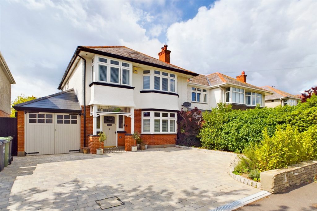 Brightlands Avenue, Hengistbury Head, Bournemouth, Dorset, BH6 4HG
