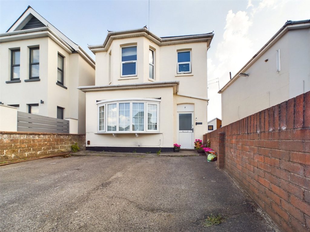 Woodside Road, Bournemouth, BH5 2AZ