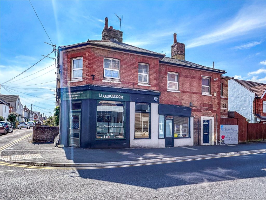 Seabourne Road, Bournemouth, Dorset, BH5 2HQ