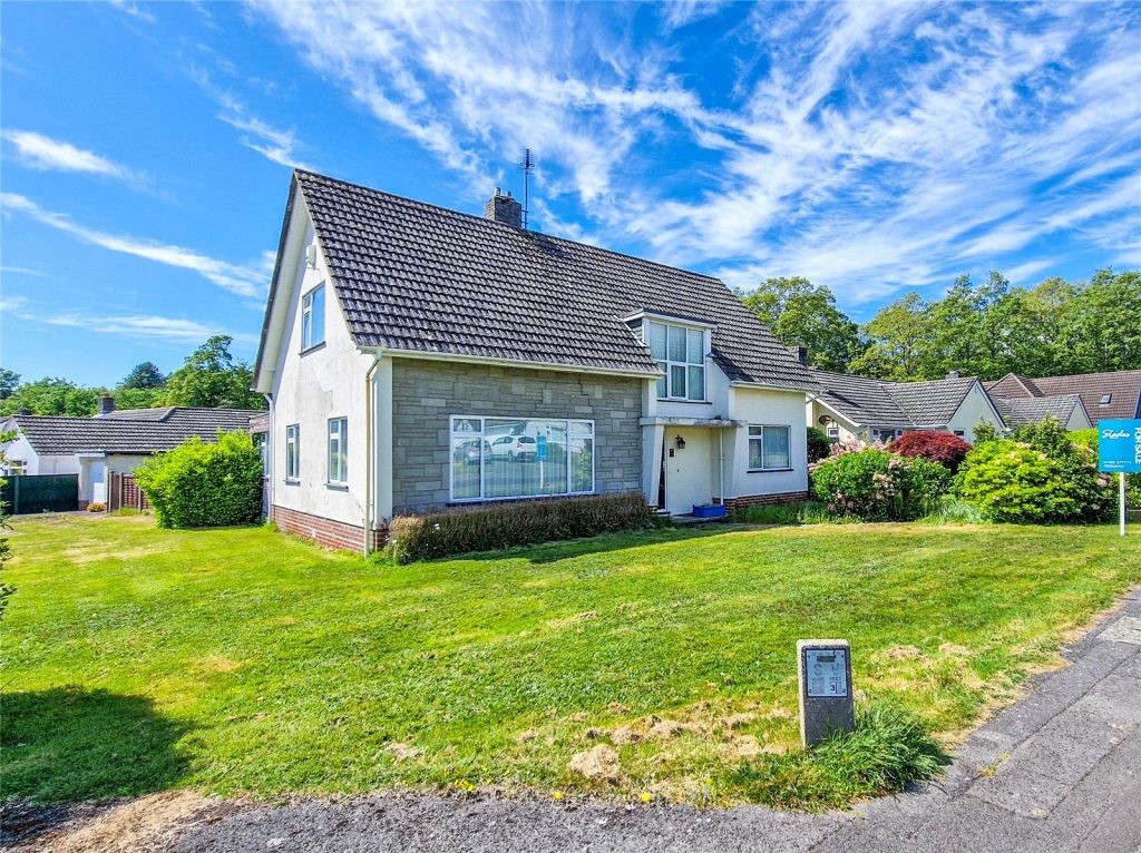 Amberwood Drive, Walkford, Christchurch, Dorset, BH23 5RU