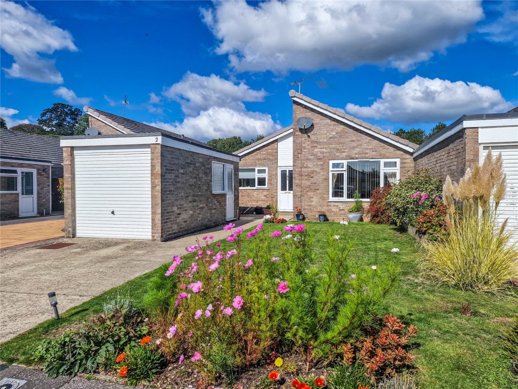 Treeside, Highcliffe, Dorset, BH23 4PF