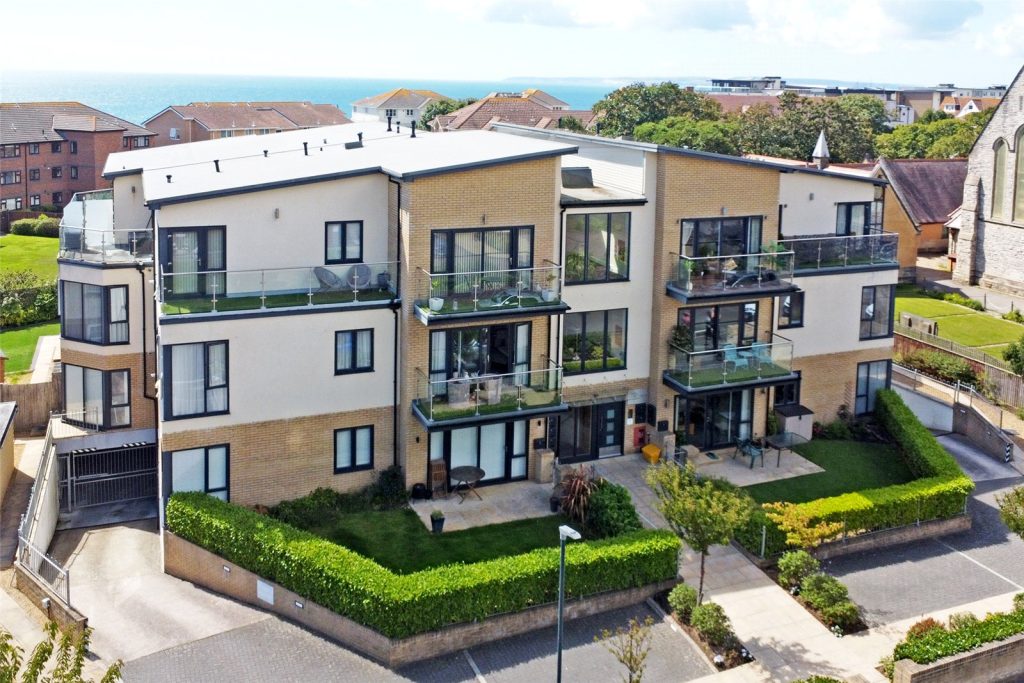Montara, 19 Church Road, Southbourne, Bournemouth, BH6 4AS
