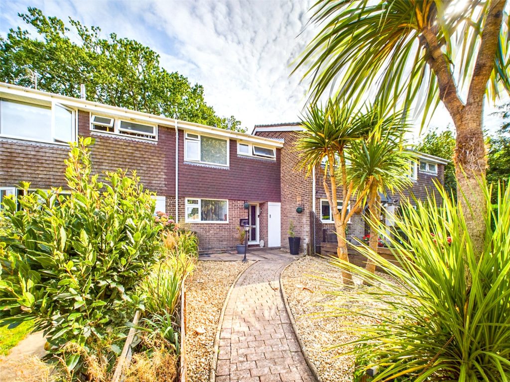 Moorcroft Avenue, Burton, Christchurch, Dorset, BH23 7HX