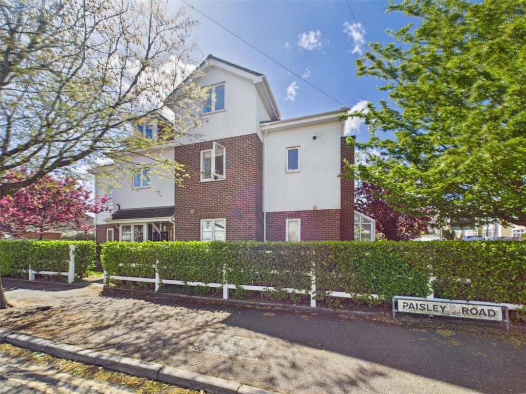 Castlemain Avenue, Bournemouth, BH6 5EJ