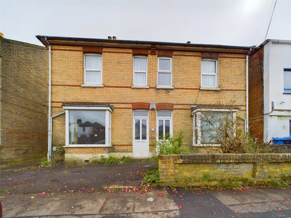Woodside Road, Southbourne, Bournemouth, Dorset, BH5 2AZ