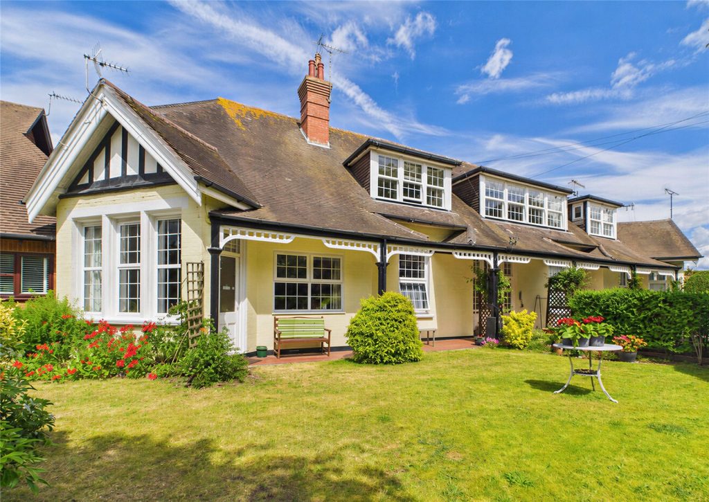 Stourwood Avenue, Southbourne, Bournemouth, Dorset, BH6 3PW