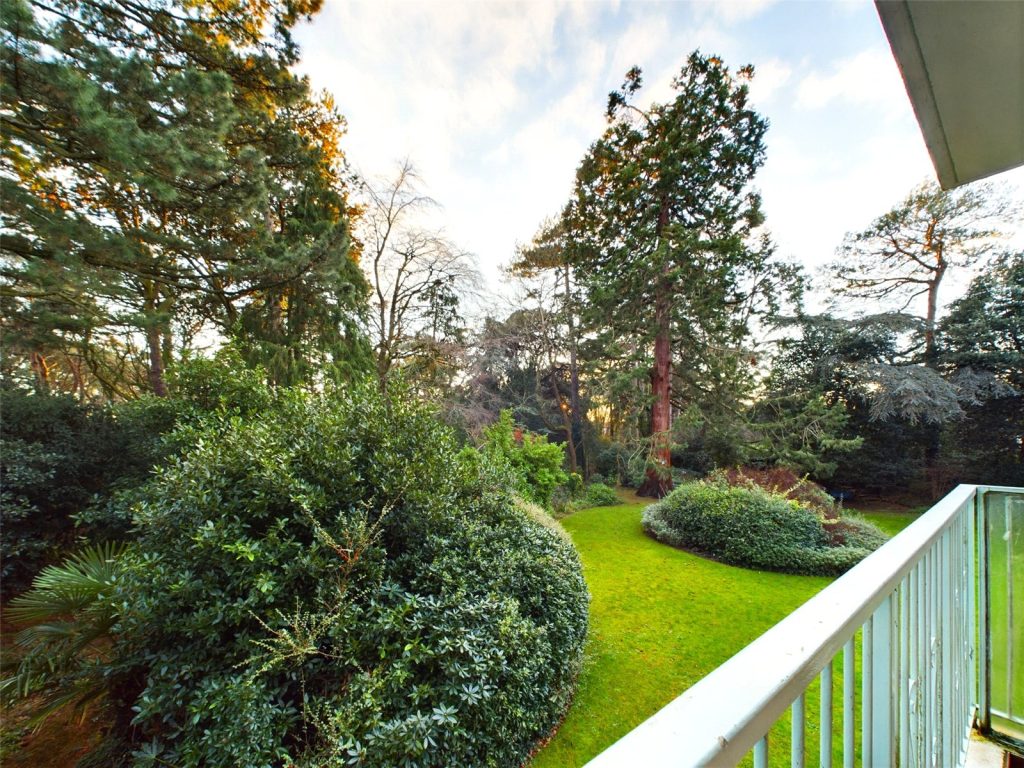 Dean Park Road, Bournemouth, BH1 1HX