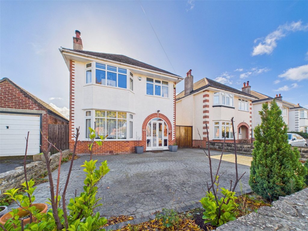 Durrington Road, Bournemouth, BH7 6PZ