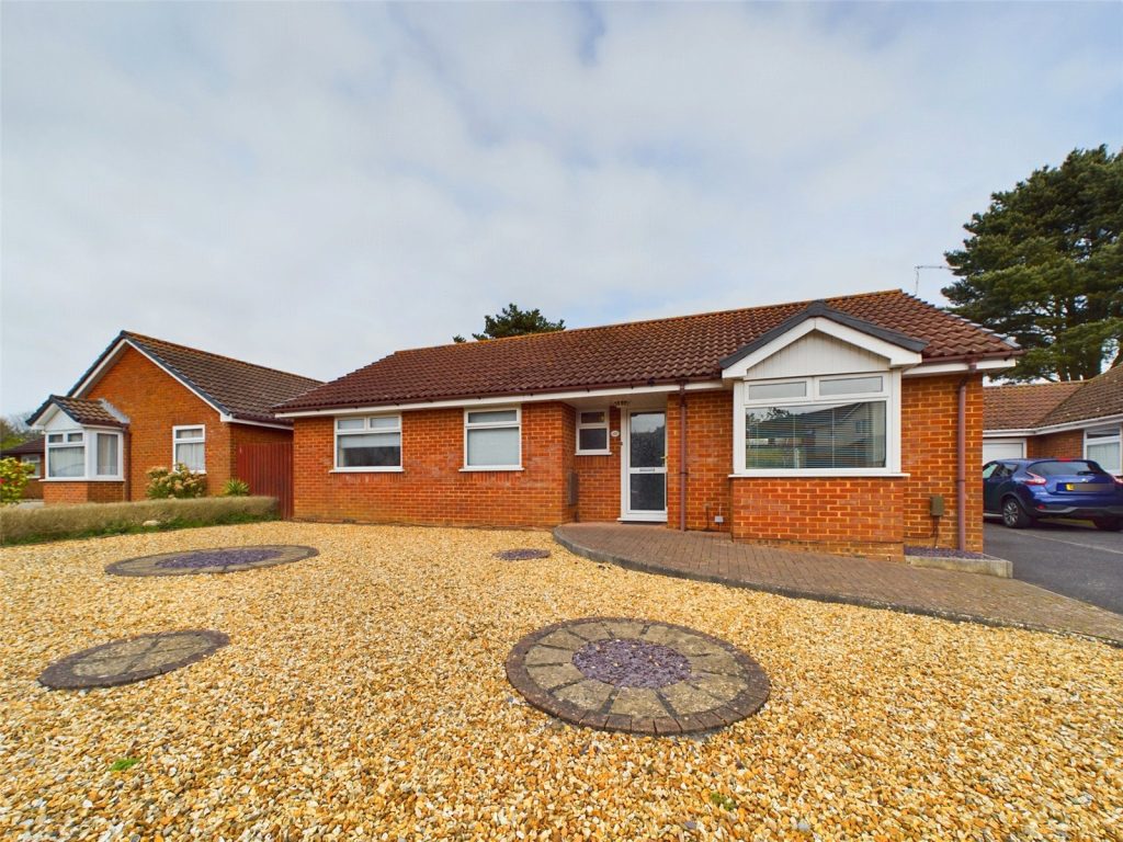 Walkwood Avenue, Bournemouth, BH7 7HG
