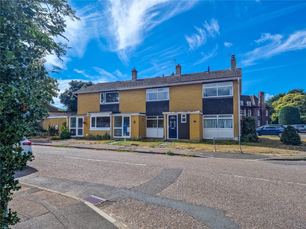 Rowan Drive, Highcliffe, Dorset, BH23 4QR