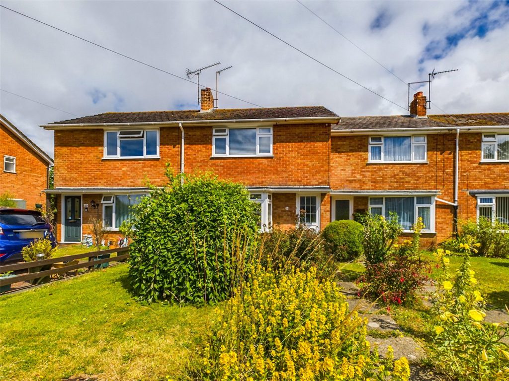 Clive Road, Highcliffe, Dorset, BH23 4NY