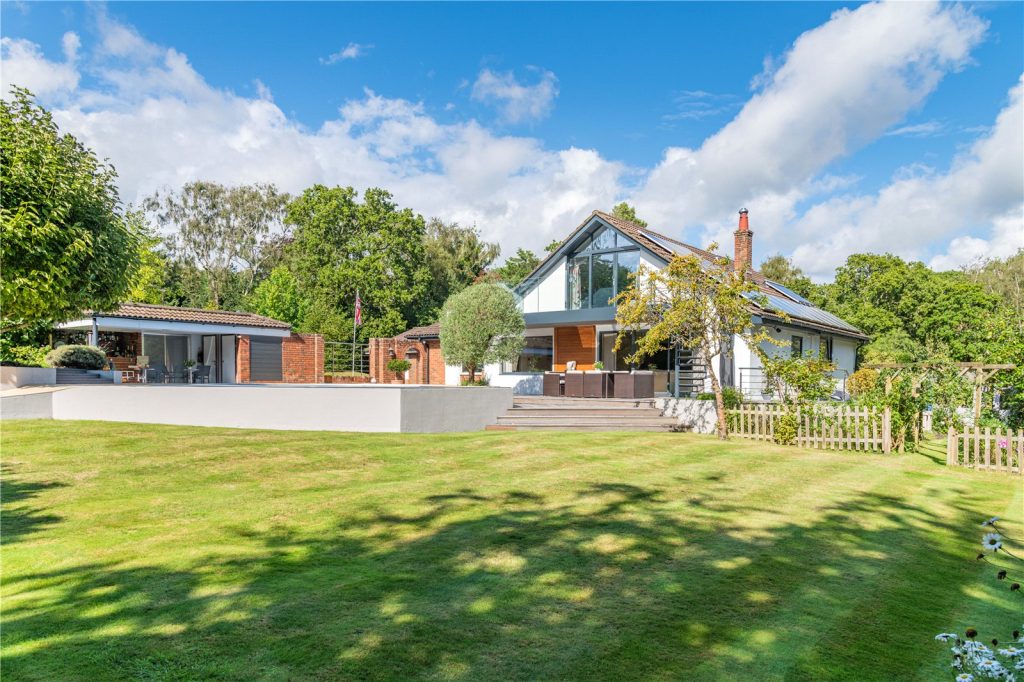 St. Catherines Hill Lane, Christchurch, Dorset, BH23 2NL
