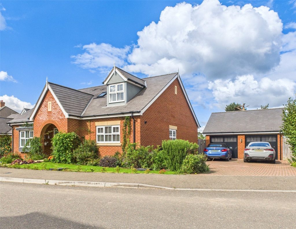 Marryat Way, Bransgore, Christchurch, Dorset, BH23 8FG