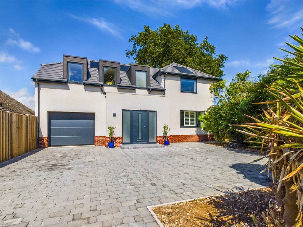 Westfield Gardens, Highcliffe, Dorset, BH23 4SF