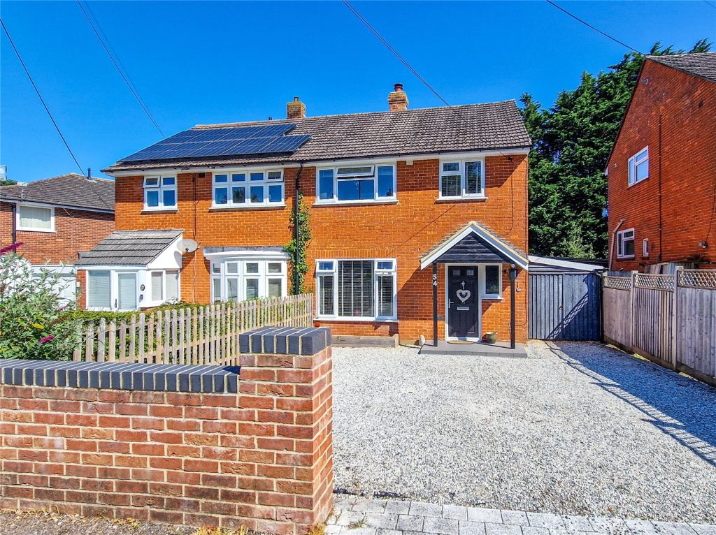 Glenville Road, Walkford, Christchurch, Dorset, BH23 5PY