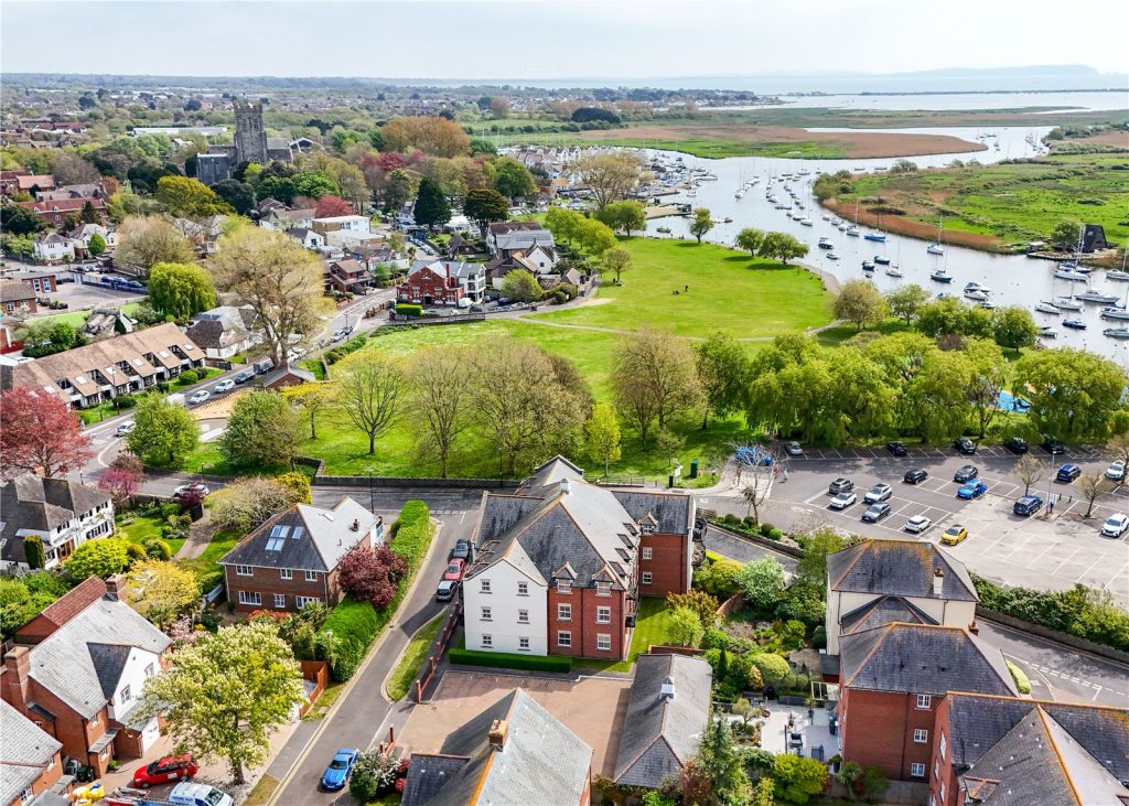 Wick Point Mews, Christchurch, Dorset, BH23 1NY