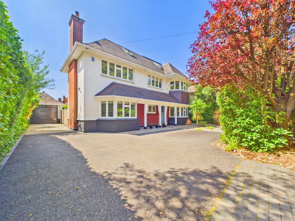 Chessel Avenue, Bournemouth, Dorset, BH5 1LQ