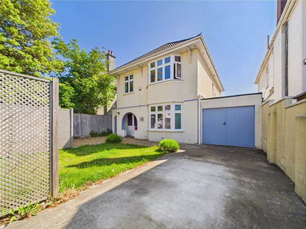 Southwood Avenue, Bournemouth, Dorset, BH6 3QA