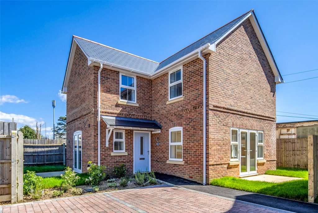 Clarendon Road, Christchurch, Dorset, BH23 2AD