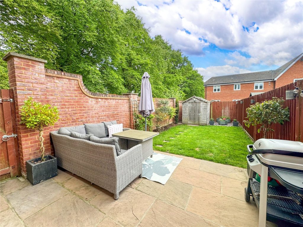 Marryat Way, Bransgore, Christchurch, Dorset, BH23 8FG