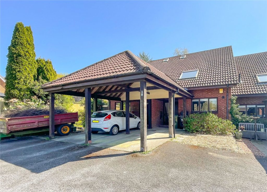 Westlands, Bransgore, Christchurch, Dorset, BH23 8BY