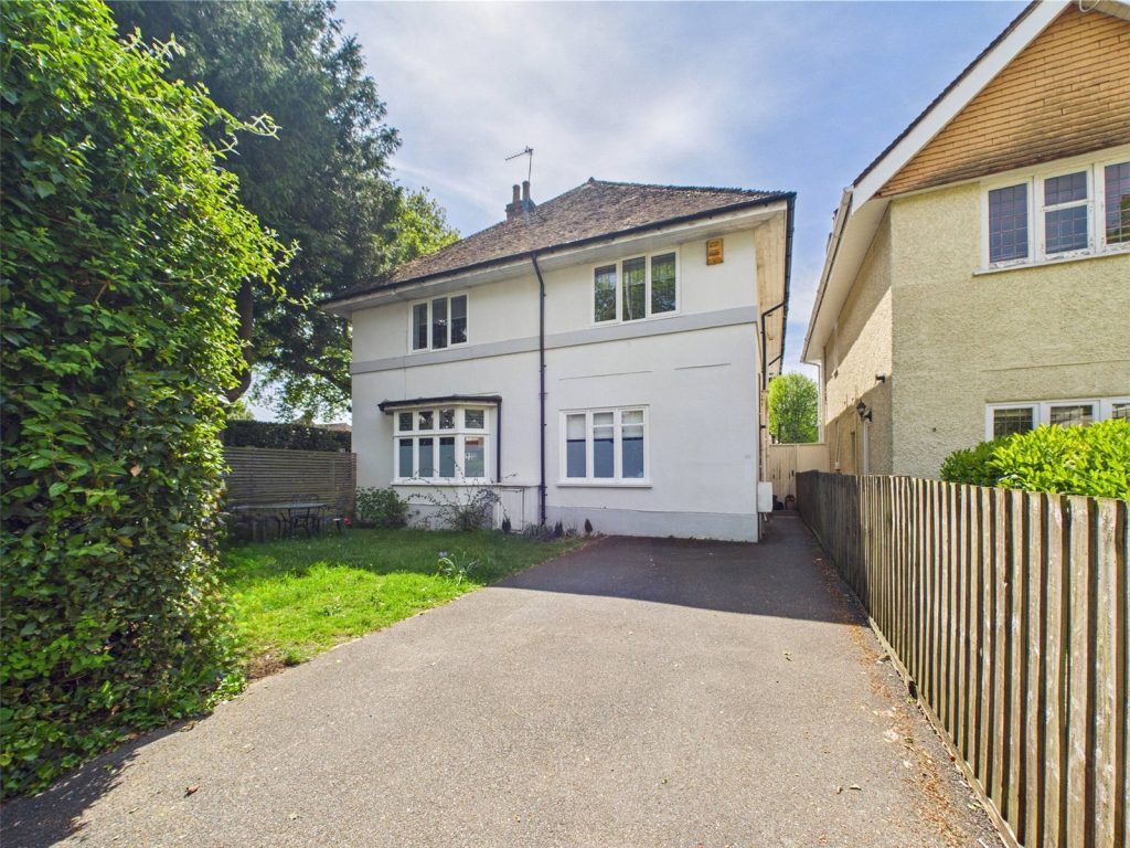 Wentworth Avenue, Bournemouth, Dorset, BH5 2EG