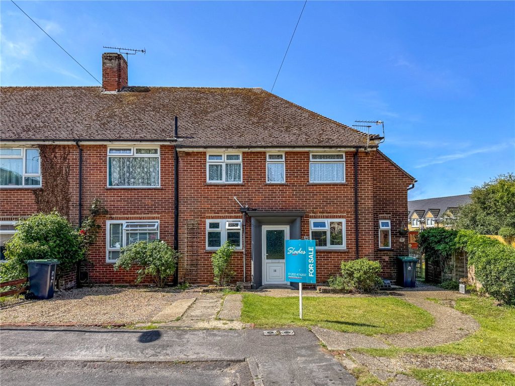Bingham Road, Christchurch, Dorset, BH23 3AQ