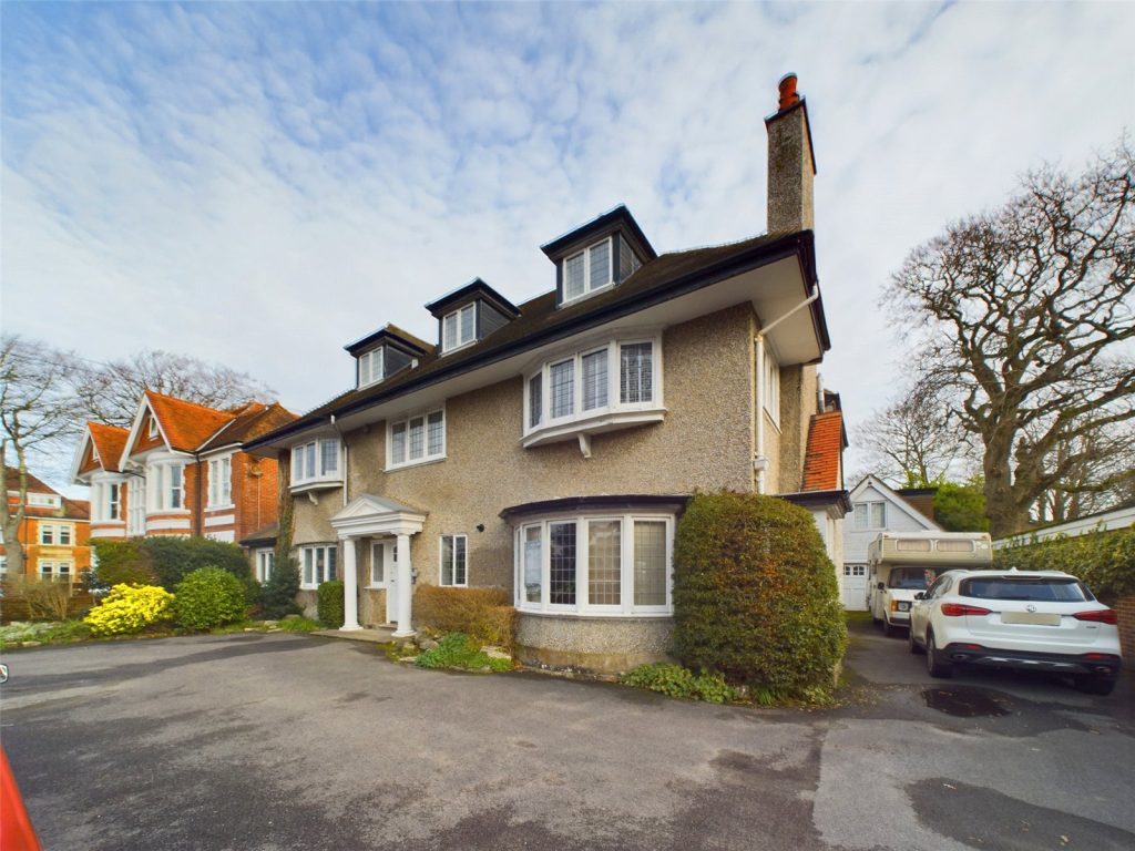 Wollstonecraft Road, Bournemouth, Dorset, BH5 1JQ