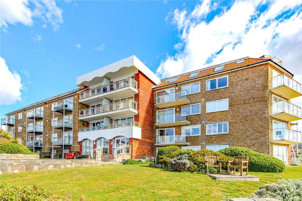 Sea Road, Southbourne, Bournemouth, Dorset, BH6 4BT