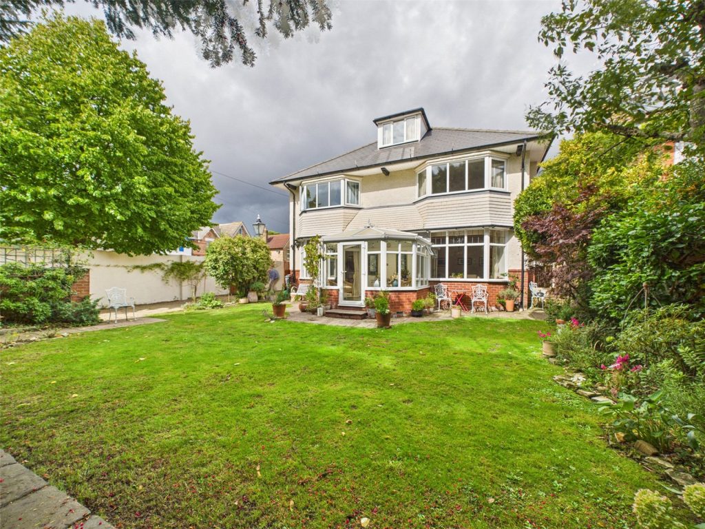 Woodford Road, Bournemouth, Dorset, BH1 3PQ
