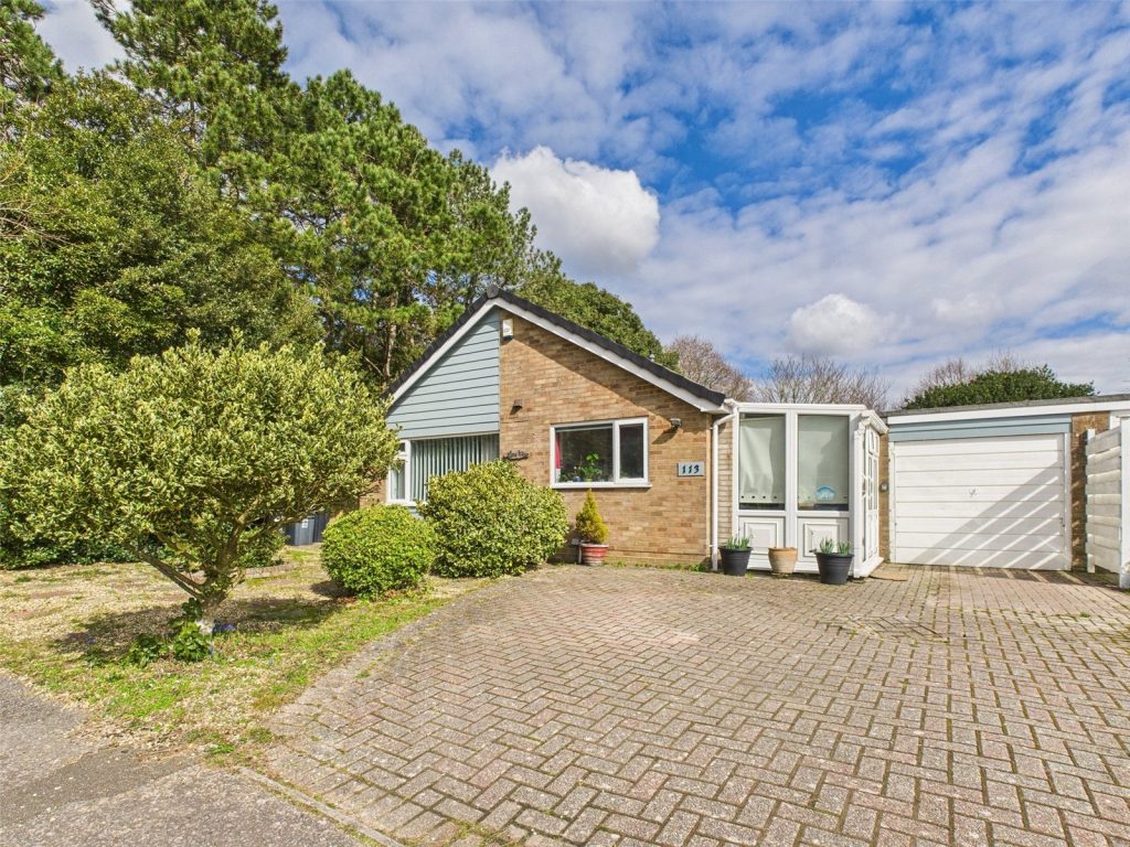 Forest Way, Highcliffe, Dorset, BH23 4PU